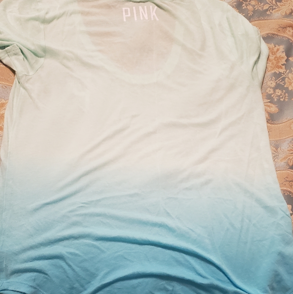 ๐PINK t-shirt - Picture 3 of 3